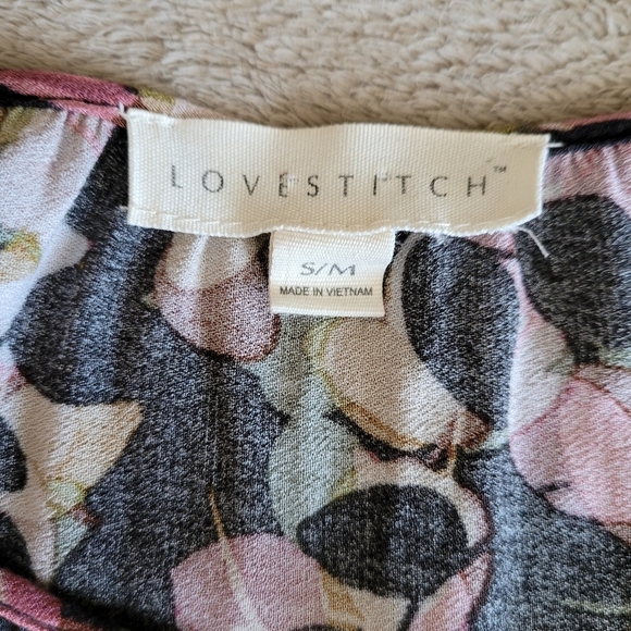 Lovestitch loose fitting rayon blouse size S/M - Picture 11 of 13